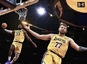 华体会-艾顿来了!詹姆斯与九位状元同队创NBA历史之最