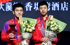 三年板凳，登顶冠军！卢骏如何从替补蜕变为清华冠军后卫？的简单介绍