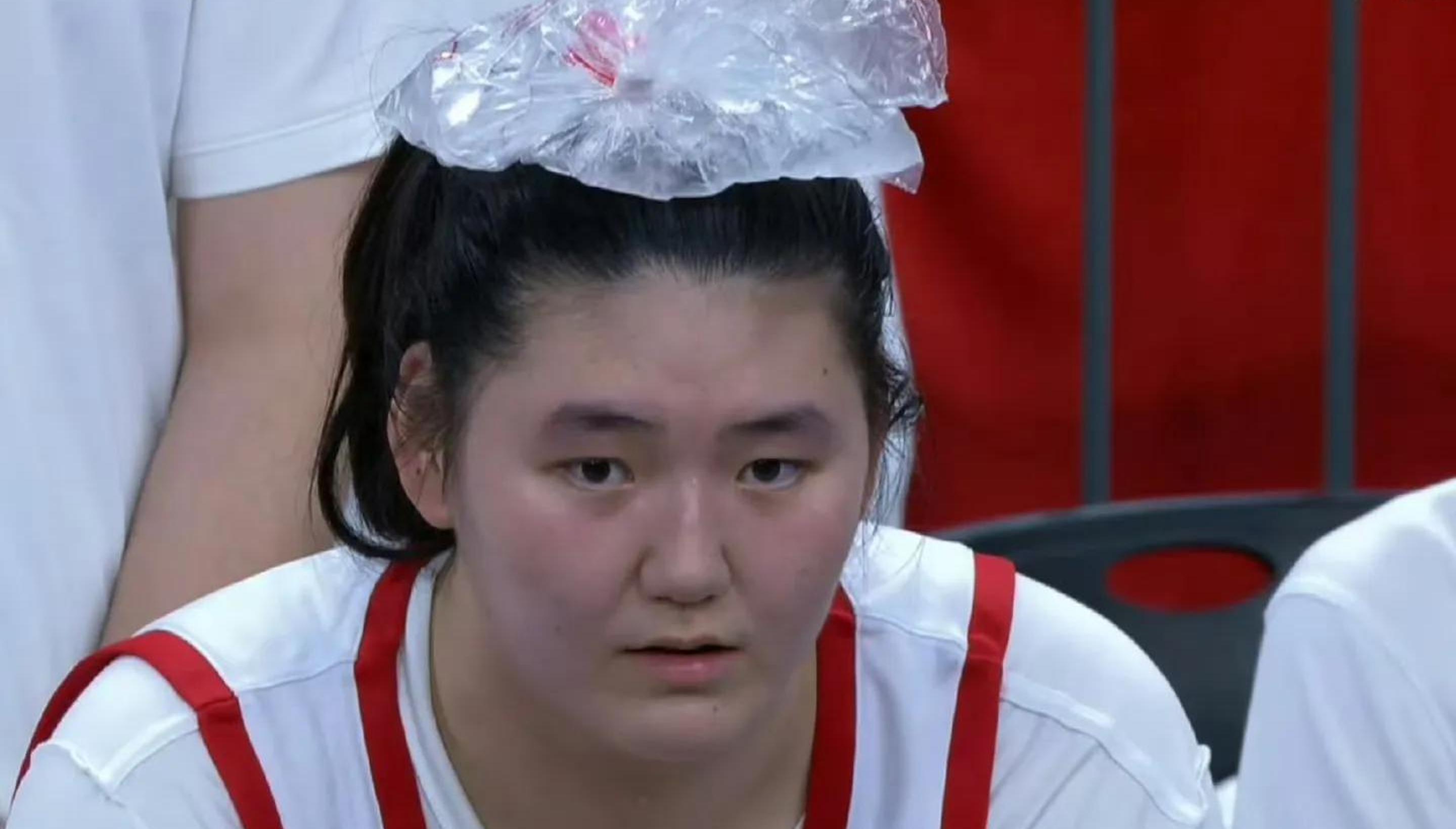 亚洲杯-张子宇11分钟13分女篮胜印尼51分的简单介绍