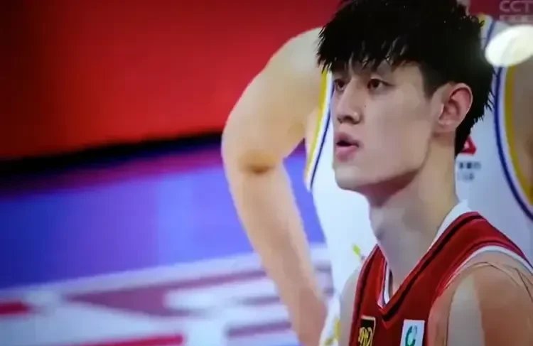 曾凡博伤病评测未达标无缘出战男篮亚洲杯的简单介绍